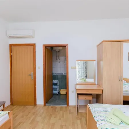 דירה And Ljubica I Branko - Two Bedroom A1 לופאר